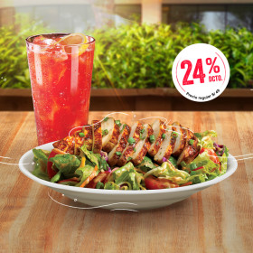 BBQ Chicken Salad +  1 BEBIDA DE CORTESÍA 